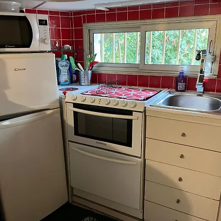 En Rez De Jardin De Portissol Apartamento